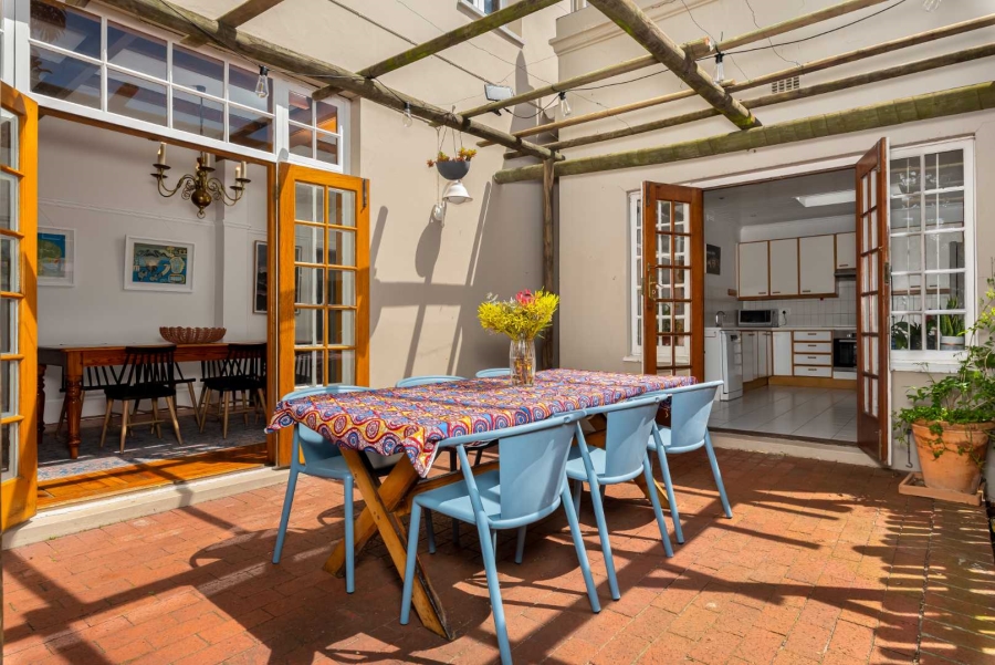 To Let 4 Bedroom Property for Rent in Gardens Western Cape